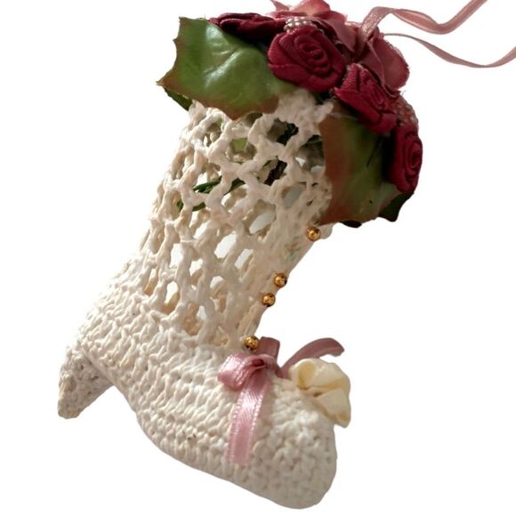 Vtg Crocheted Victorian Boot Ornament Crochet Shoe Starched Stiffened Floral 3D. - Picture 9 of 10
